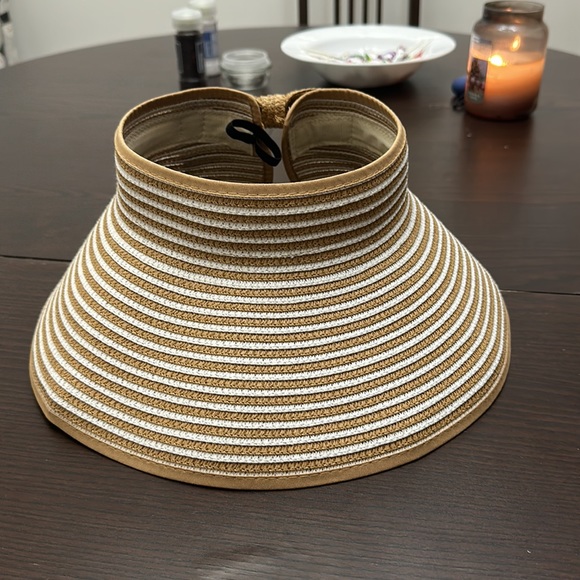 sunhat - Picture 2 of 2